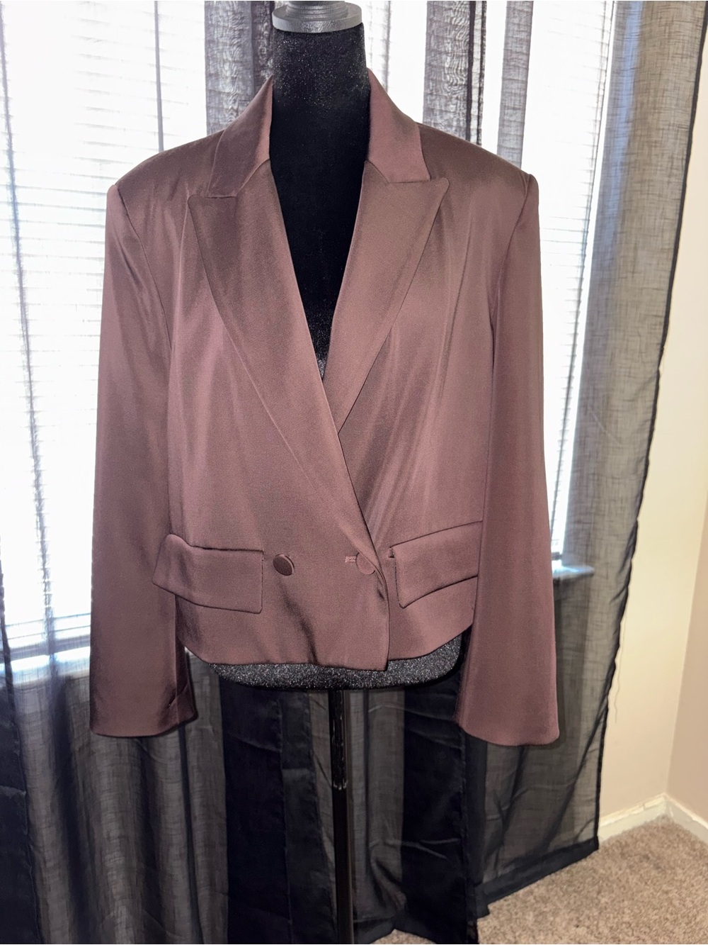 Zara Cropped Blazer in Dusty Mauve